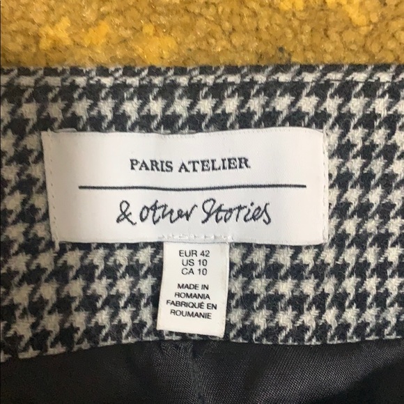 Skirt - Picture 2 of 2